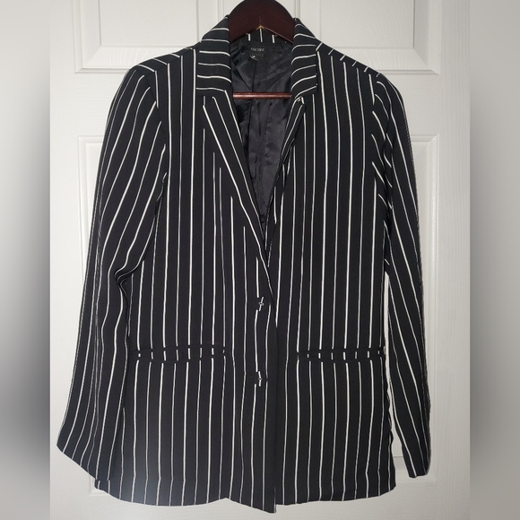 Black & white stripped boyfriend blazer size S - Picture 1 of 3
